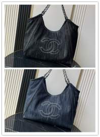 Picture of Chanel Handbags _SKUfw239863984fw